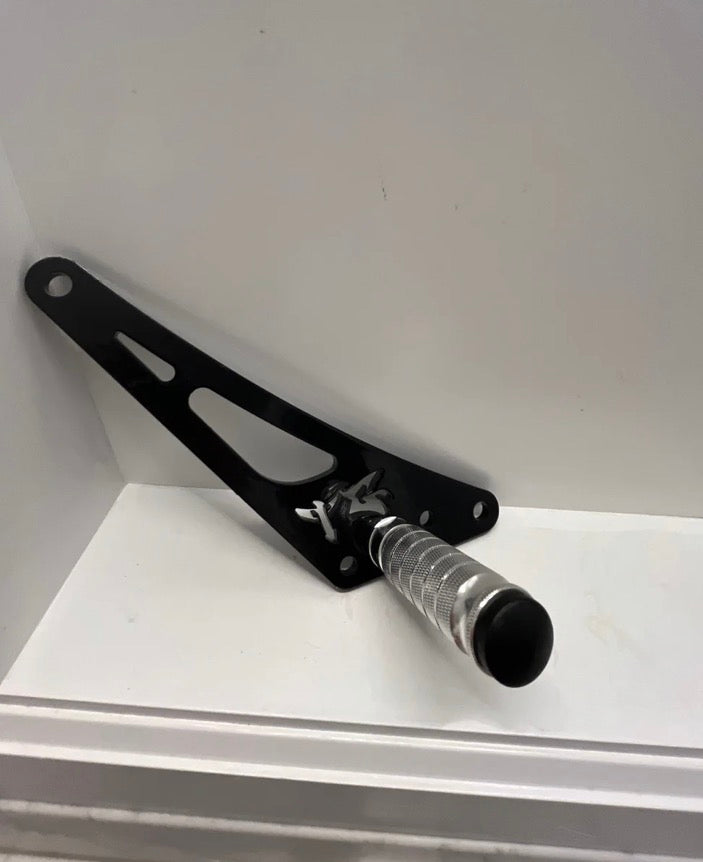 Ultra Bee Shift Lock